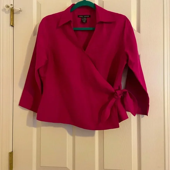 Anne Carson fuchsia silk & linen wrap top! Very sophisticated and soft. Size M. - Picture 1 of 8